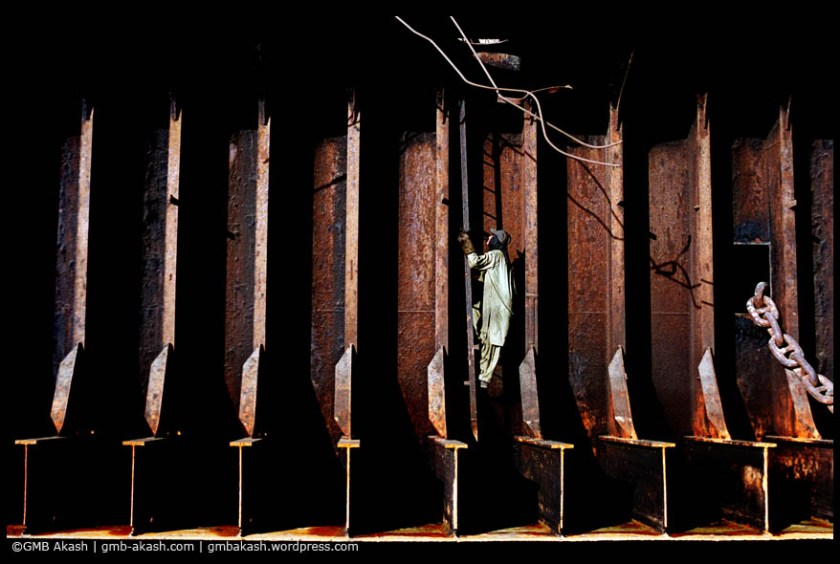 ship breaking (1)